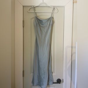 Light blue silk midi dress express - small side slits size xxs